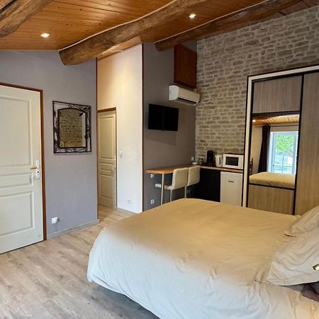 Chambres D'Hotes Les Rozieres Le Bourdet 외부 사진
