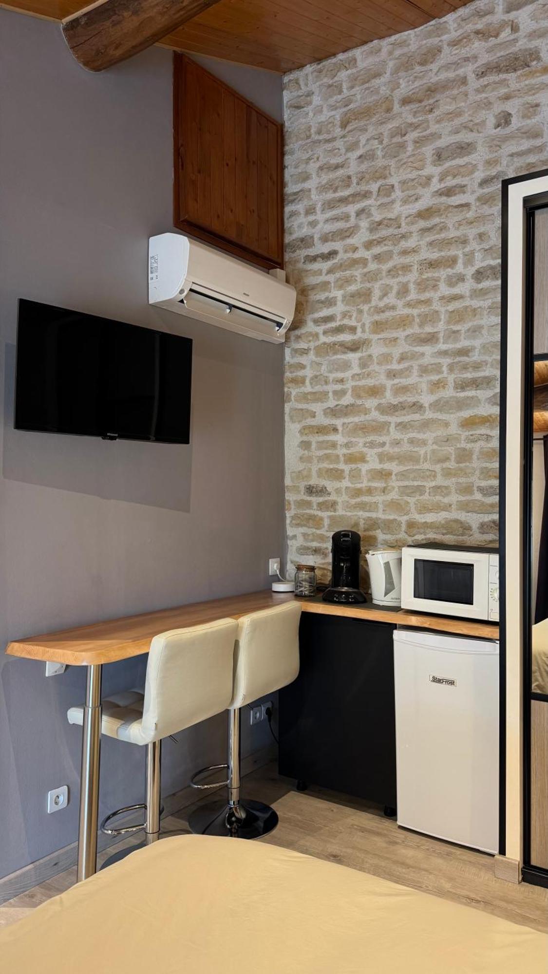Chambres D'Hotes Les Rozieres Le Bourdet 외부 사진